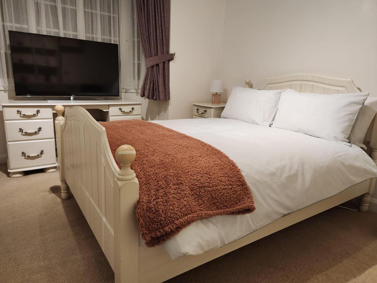 D Elmdon Homestay Shared 4 Bedrooms เบอร์มิงแฮม ภายนอก รูปภาพ